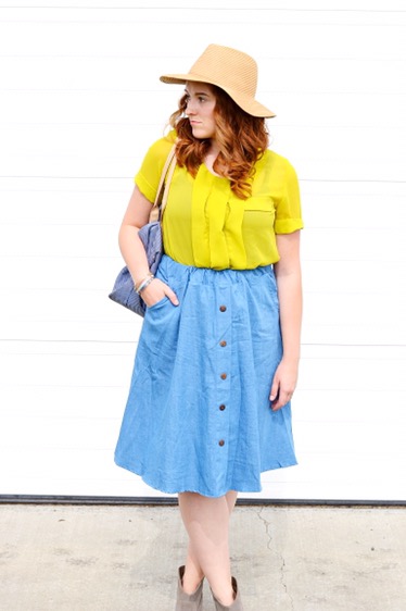 Pleats To Meet You | Denim Skirt Style - Honey & BettsHoney & Betts